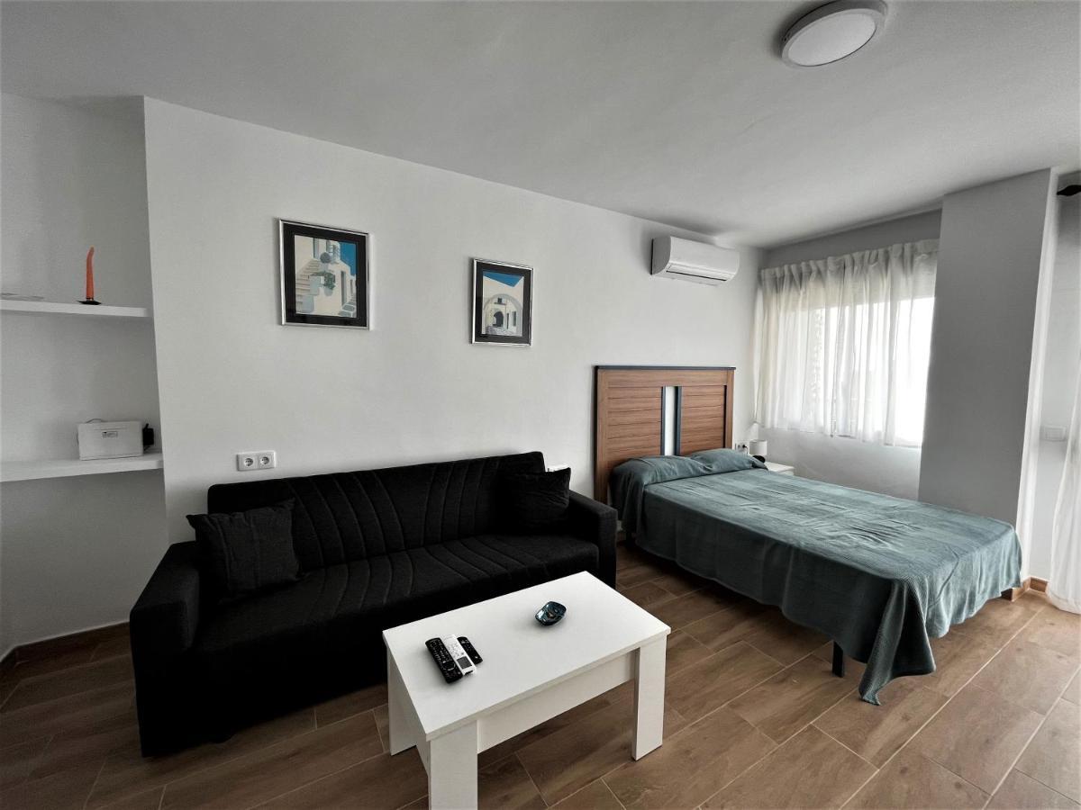 Ver7 - Estudio, Wifi, Fire Stick Amazon, Terraza, Vistas Al Mar, Piscina Torremolinos Bagian luar foto